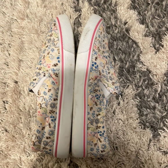 flower shoes - Picture 2 of 3